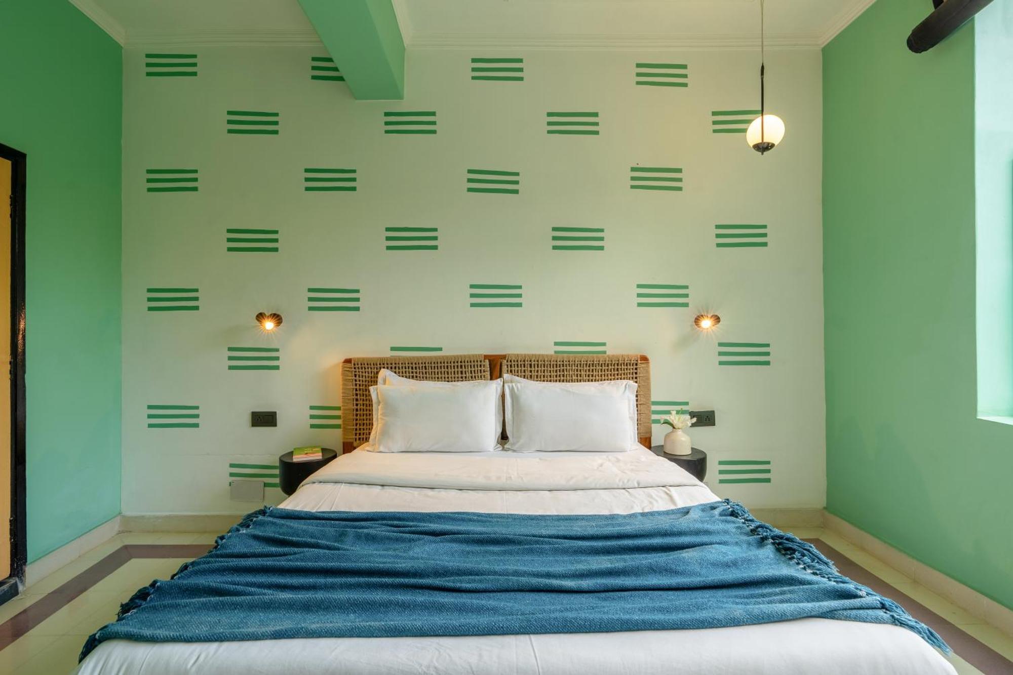 LetsBunk Poshtel&Suites Neu-Delhi Exterior foto