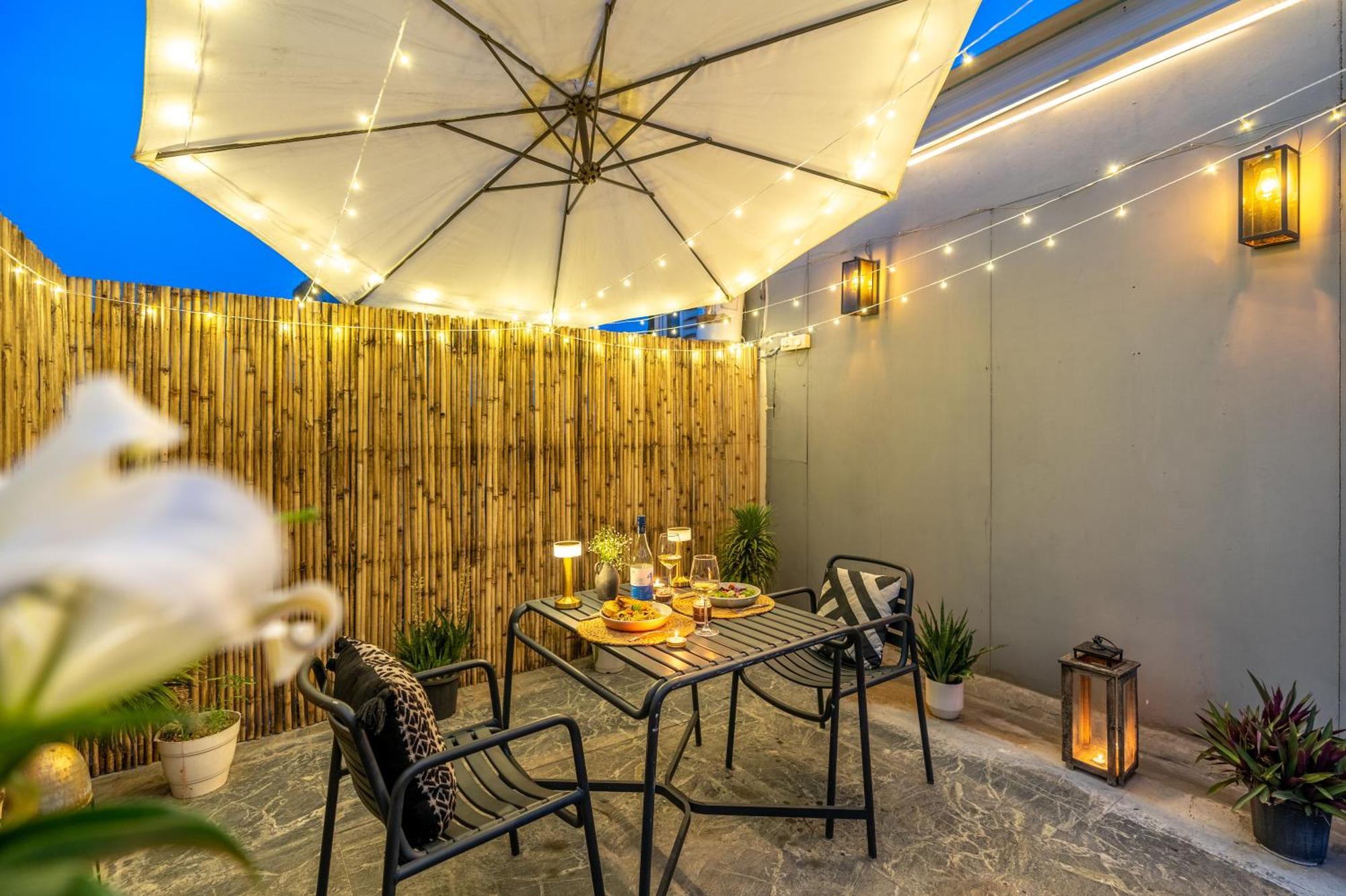 LetsBunk Poshtel&Suites Neu-Delhi Exterior foto
