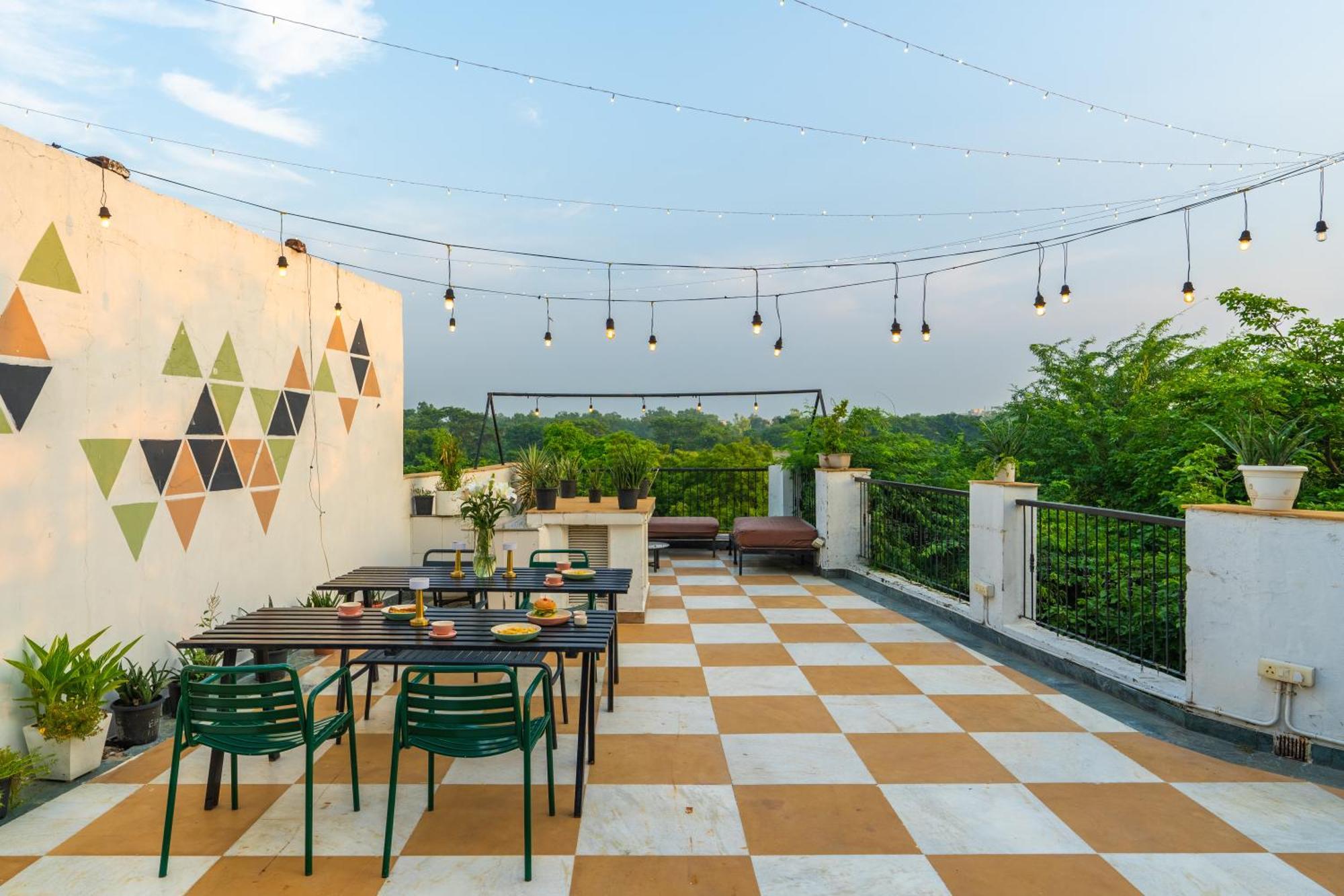 LetsBunk Poshtel&Suites Neu-Delhi Exterior foto