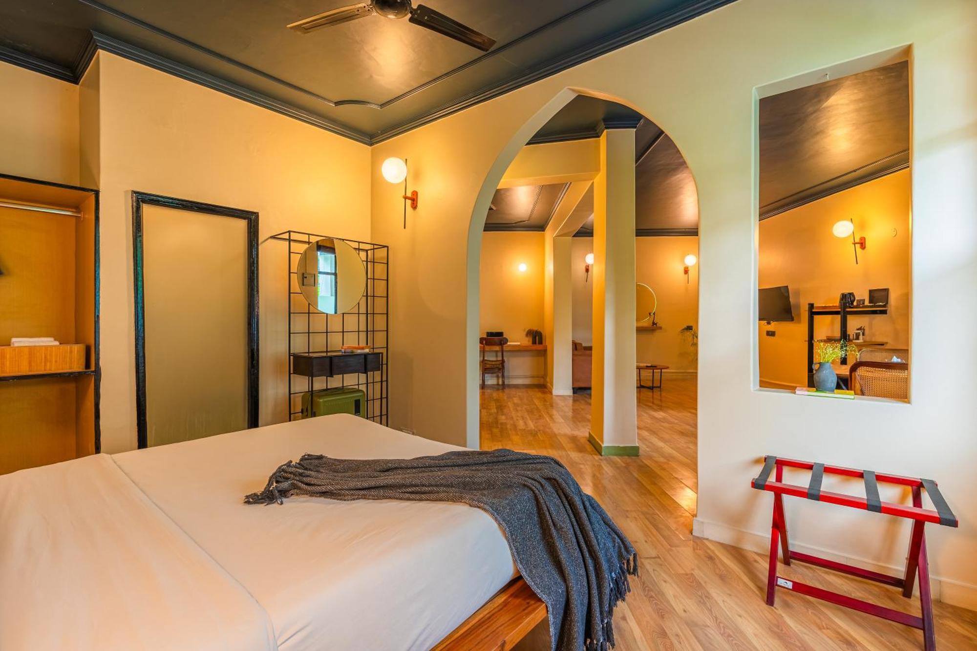 LetsBunk Poshtel&Suites Neu-Delhi Exterior foto