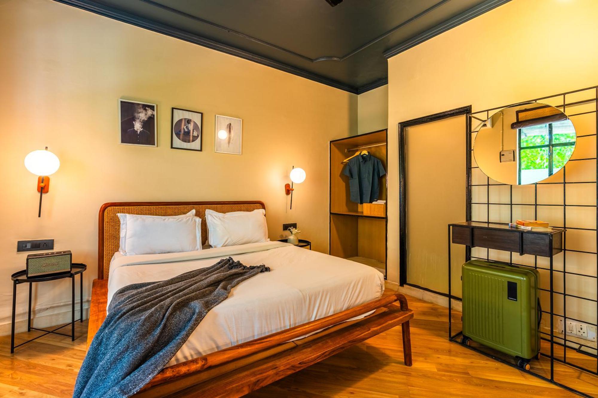 LetsBunk Poshtel&Suites Neu-Delhi Exterior foto